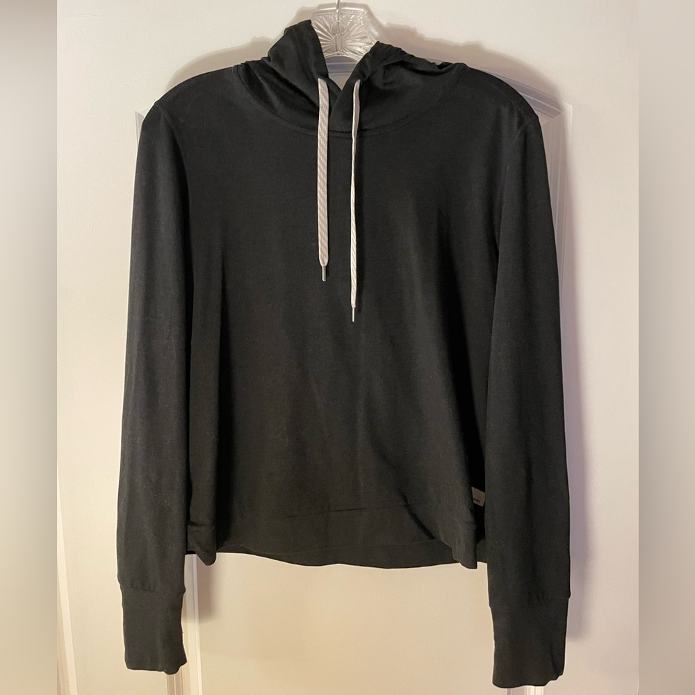 Vuori Halo Cropped Hoodie - M Black